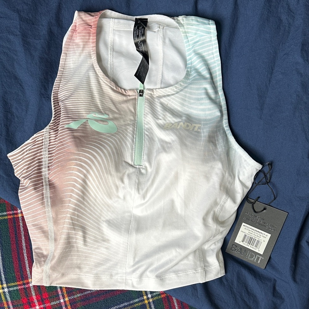 BANDIT Women's Pastel Zip-Up Crop Top